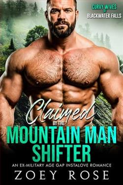 Claimed By the Mountain Man Shifter by Zoey Rose